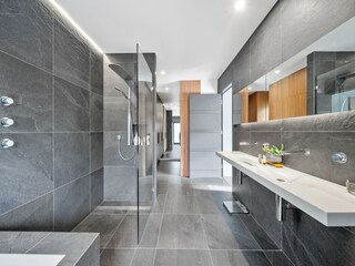 Apartment Welt Features 29