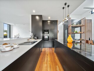 Apartment Welt Features 37