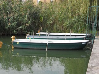 Ruder bzw. Angelboote