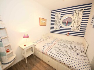 1. Schlafzimmer mit Einzelbett