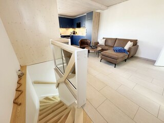 Wohnbereich mit Blick ins Untergeschoss