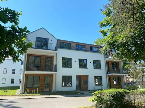 Ferienwohnung F: Parkvilla Candela Whg. 05 Blaue Oase mit Balkon