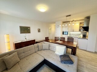 Blick auf die große Eckcouch