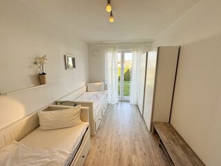 2. Schlafzimmer mit 2 Einzelbetten