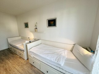2 Einzelbetten im 2. Schlafzimmer