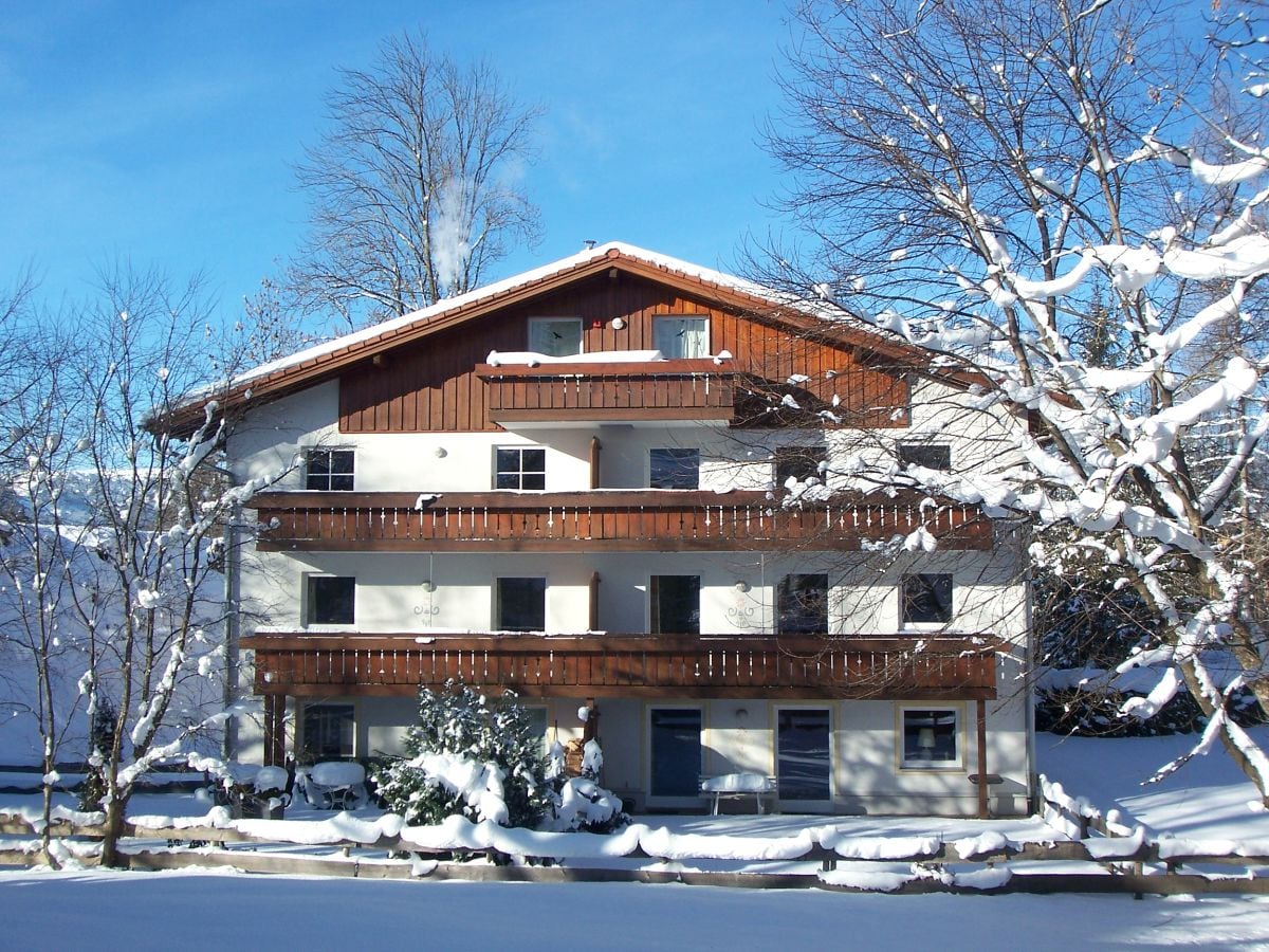 Außenansicht des Ferienhauses am Mühlbach!