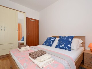 Bedroom with double bed