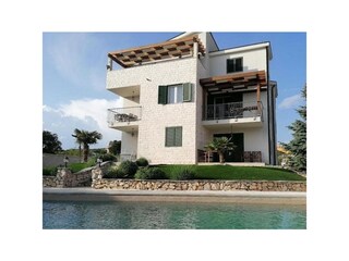 Apartment Brodarica  3