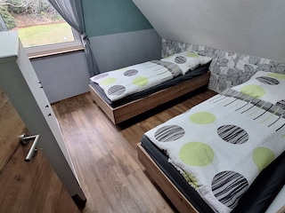Schlafzimmer 2,  Einzellbetten möglich