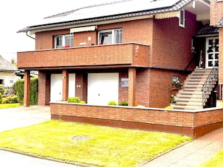 Ferienhaus mit Balkon