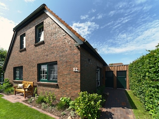 Eingang, Abstellschuppen Ostseite