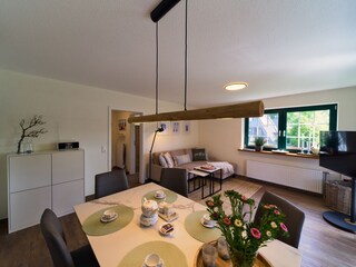 Wohn und Eßzimmer