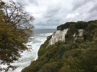 Die Kreidefelsen im Sturm.