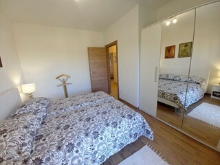 Schlafzimmer 2 mit Doppelbett