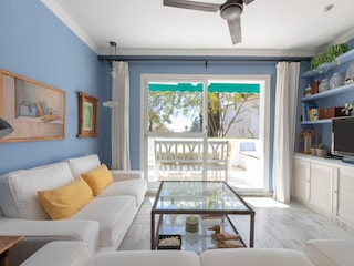 Apartment Elviria Features 21