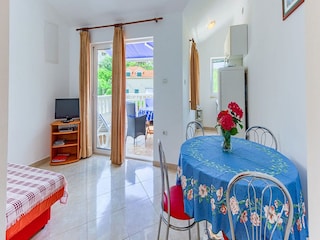 Apartment Postira Features 2