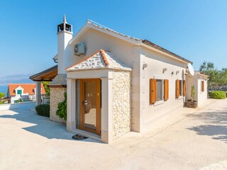 Villa Supetar Buitenaudio-opname 4