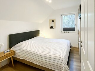 Zweites Schlafzimmer mit Doppelbett