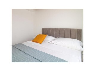 Apartment Brodarica  25