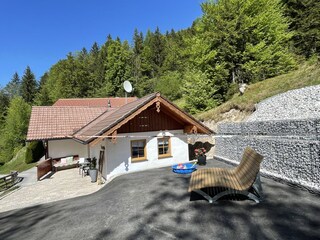 Häusl mit Terrasse