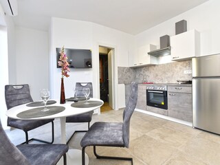 Apartment Pješčana Uvala Ausstattung 5