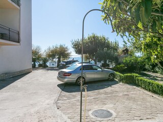 Apartment Podstrana  12