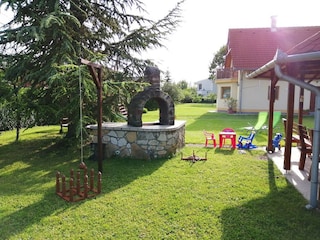 Ferienwohnung am Balaton mit Garten, Grill, Spielplatz