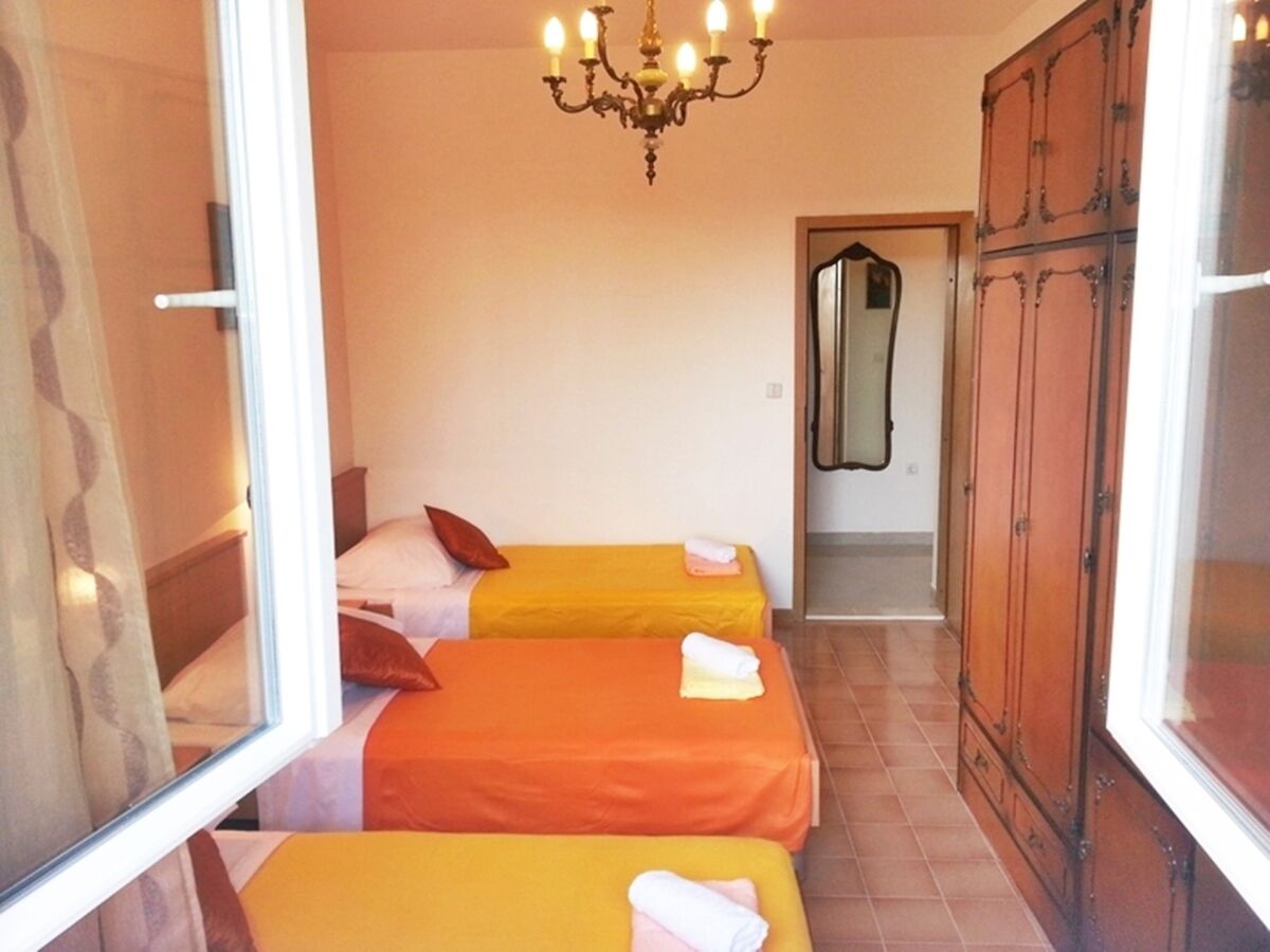 Apartment Jesenice bei Dugi Rat 12
