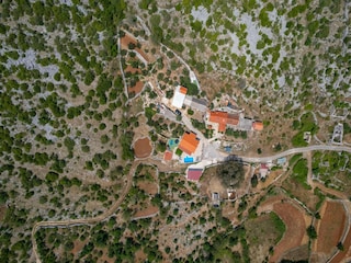 Villa Lecevica Environment 28