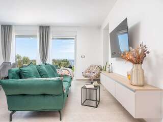 Villa Kastel Novi Features 25