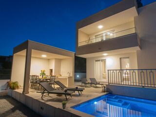 Villa Kastel Novi Außenaufnahme 12