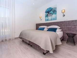 Villa Sestanovac Features 21