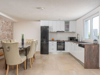 Villa Rašćane Caratteristiche 25