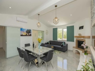 Holiday house Duće Features 15