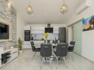 Vakantiehuis Duće Kenmerken 17