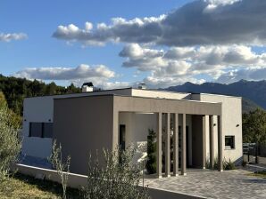 Lovreć Hillside Villa with pool