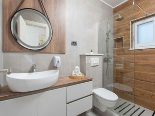 Villa Studenci Features 24