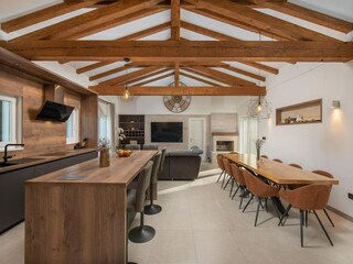 Villa Studenci Caratteristiche 17