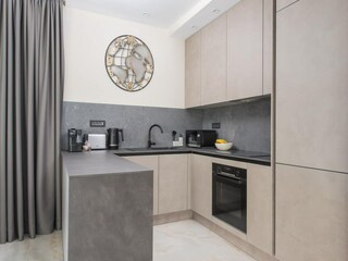 Villa Zmijavci Features 24