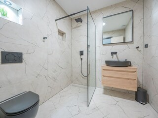 Villa Zmijavci Caratteristiche 33