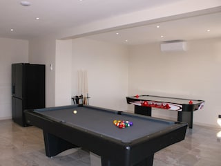 Villa Zmijavci Features 42