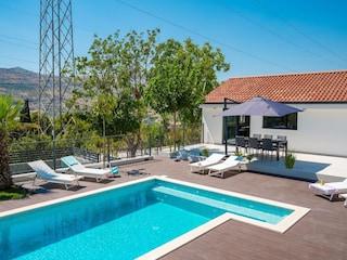 Villa Srinjine Außenaufnahme 1