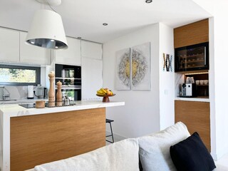 Villa Zmijavci Características 15