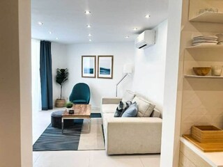 Villa Zmijavci Características 19