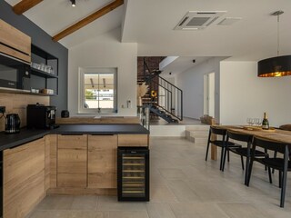 Villa Jezera Caratteristiche 23