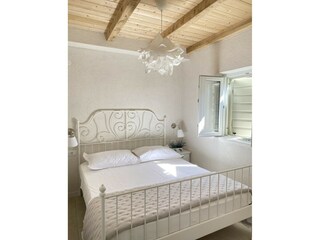 Holiday cottage Žut Features 14