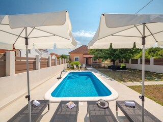 Villa Žut Buitenaudio-opname 19