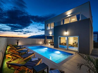 Villa Razanac Buitenaudio-opname 2