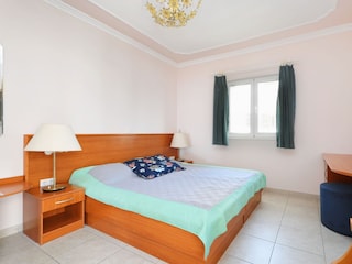 Apartment Brodarica  32