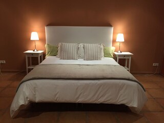 Villa Tordera Features 26